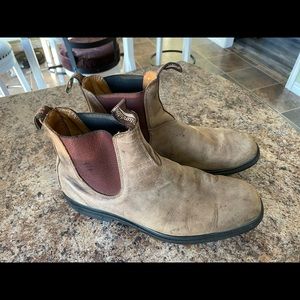 Mens’s size 12 Blundstone’s